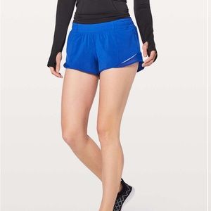 Lululemon Hotty Hot 2.5” Size 6 Royal Blue